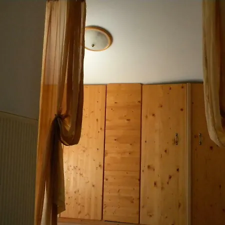 Kashtata Na Hudoznika Art House Vendégház