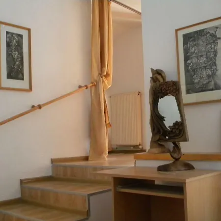 Kashtata Na Hudoznika Art House Guest house