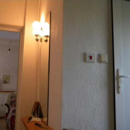 Guest house Kashtata Na Hudoznika Art House Golden Sands